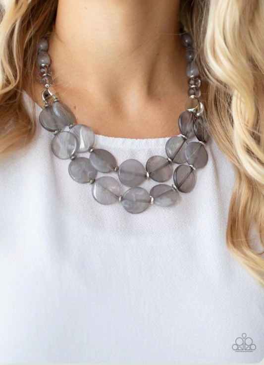 Beach Day Demure (silver)