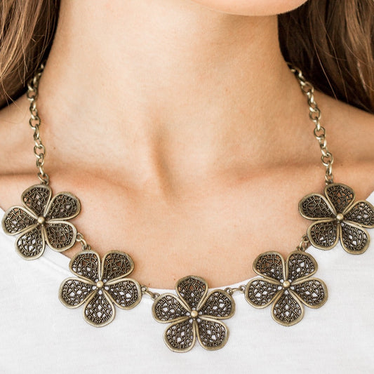 No Common Daisy (brass)