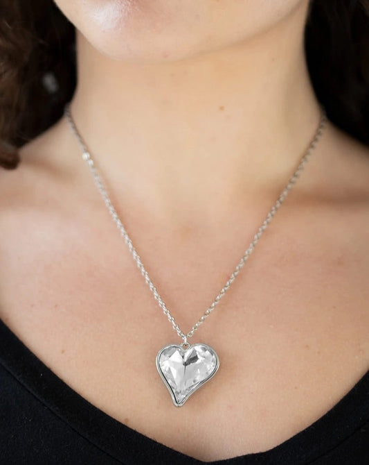 Heart Flutter (silver)