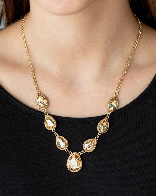 Socialite Social (gold)