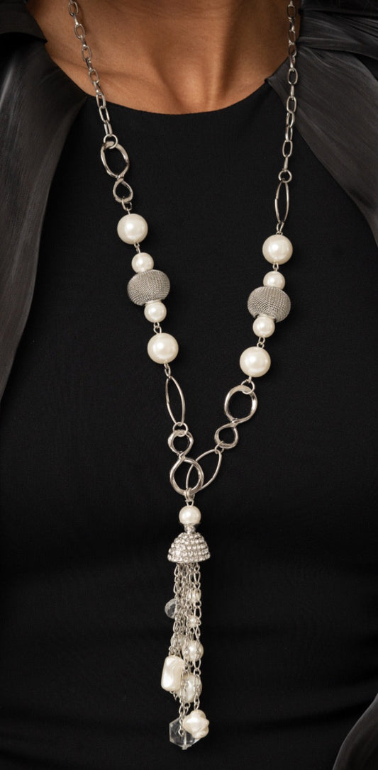 Designated Diva (silver)