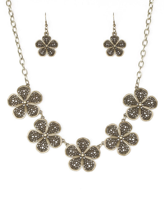 No Common Daisy (brass)