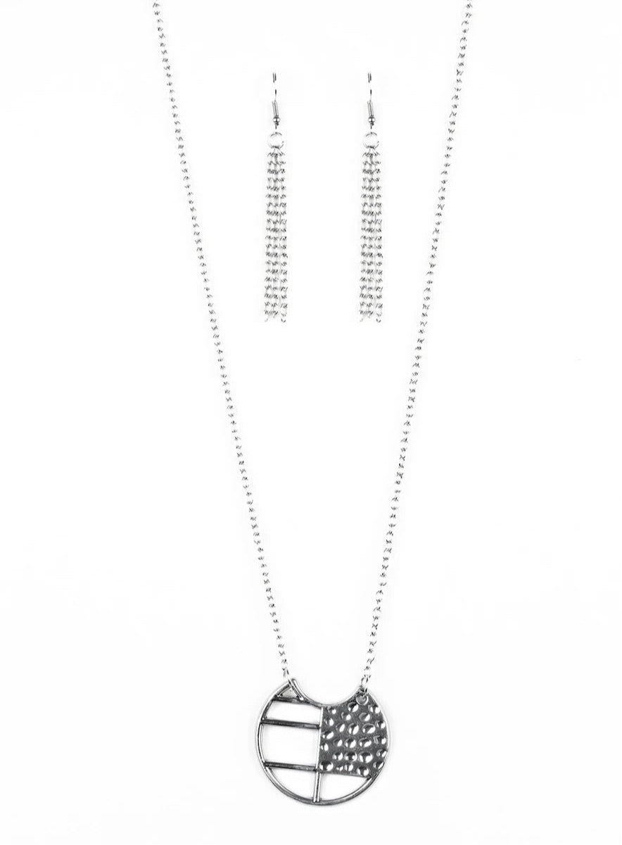 Abstract Aztec (silver)