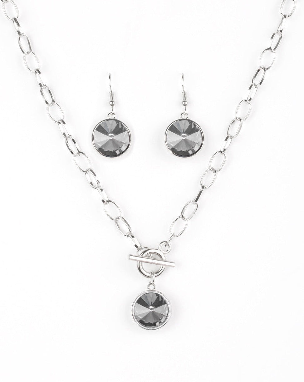 She Sparkles On (silver)