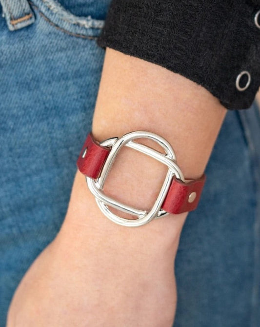 Nautically Knotted (red)